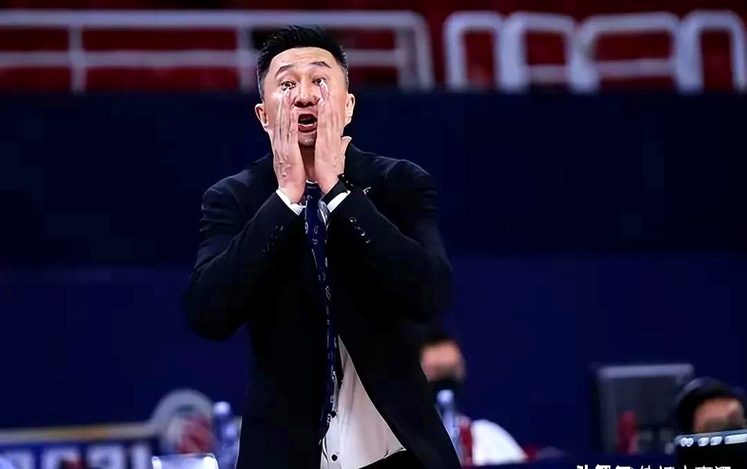 od体育网站入口-在广东队赛场上演CBA季后赛，爆冷，引发弹幕炸裂