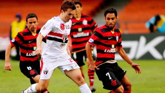 od体育官网-关于巴甲劲旅交锋，弗拉门戈对阵圣保罗的信息