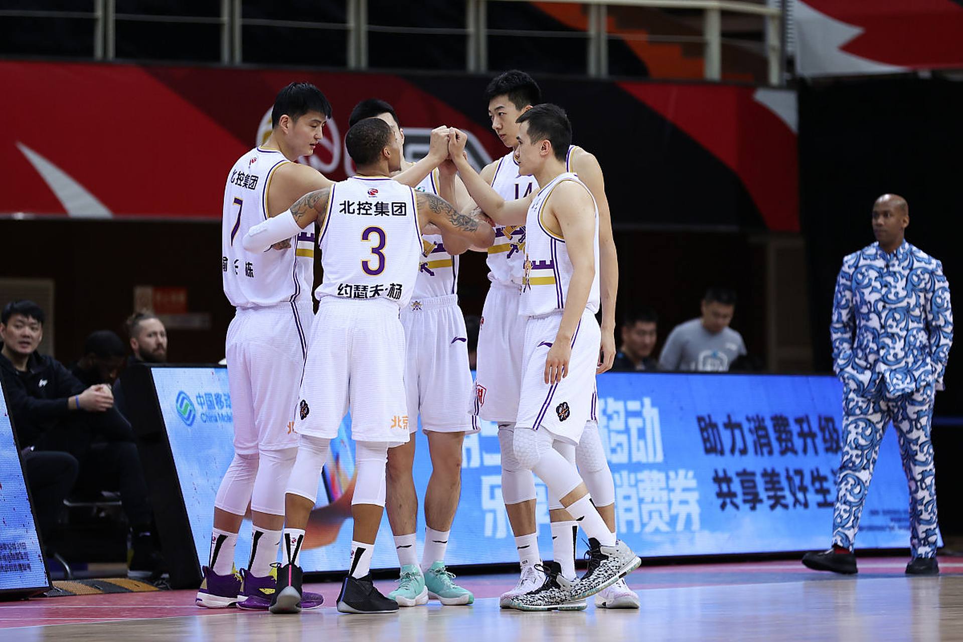 od体育中国官网-球员们在比赛中发挥出色令人震撼