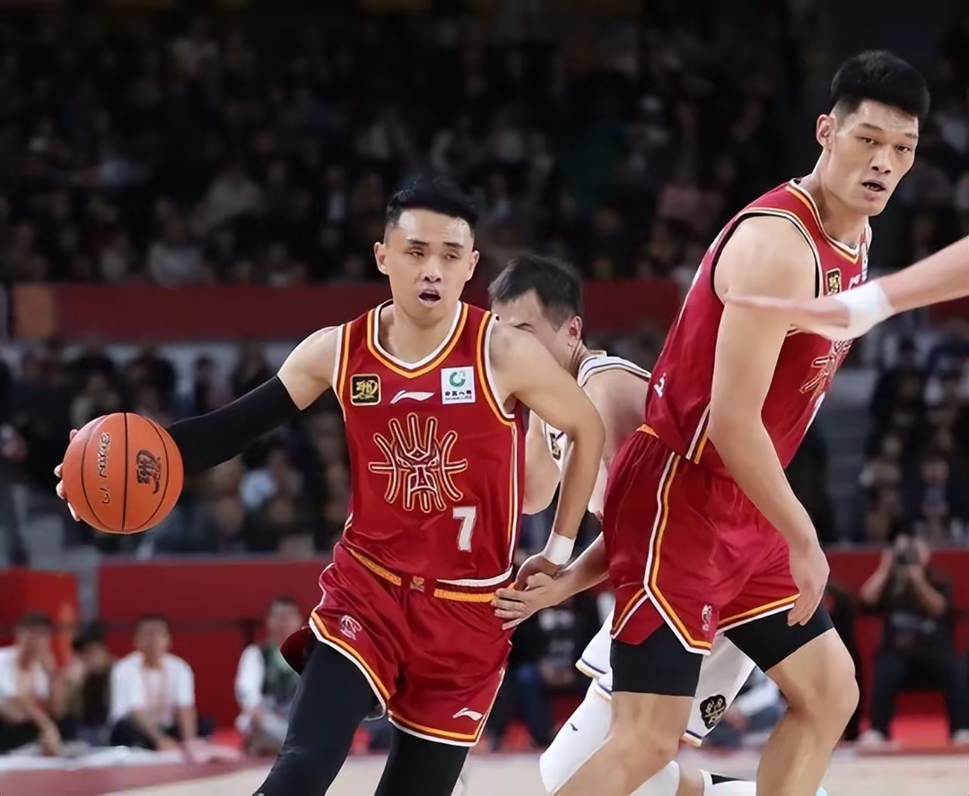 od体育注册-球队在全球杯篮球赛上力挫对手，晋级下一轮的简单介绍