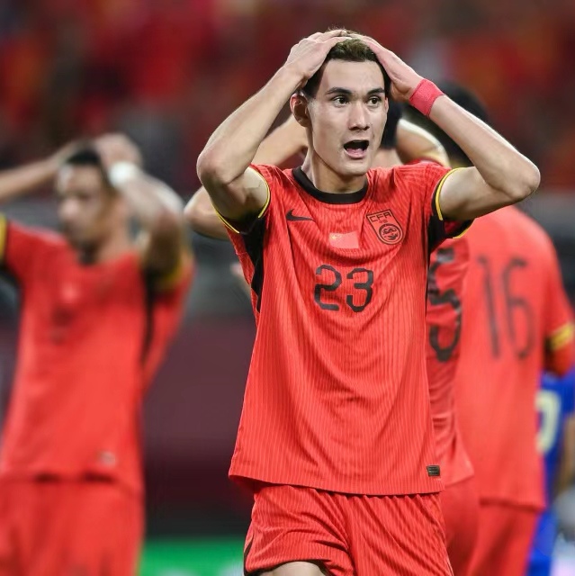 韩国国足艰难击败卡塔尔晋级半决赛