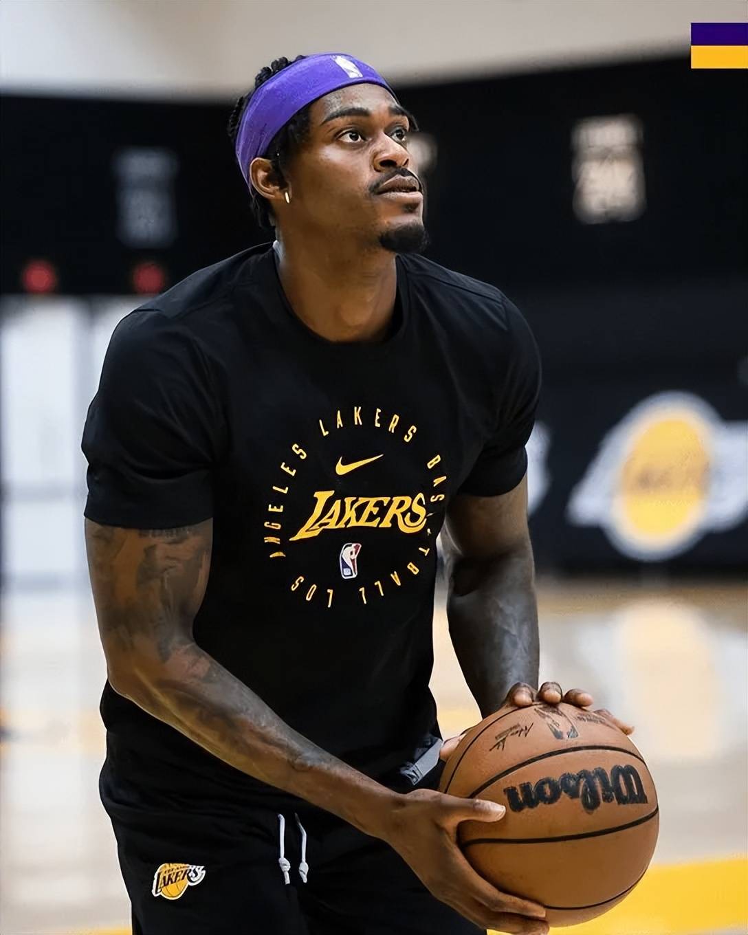 od体育培训-球员们全力以赴，巅峰对决势不可挡的简单介绍